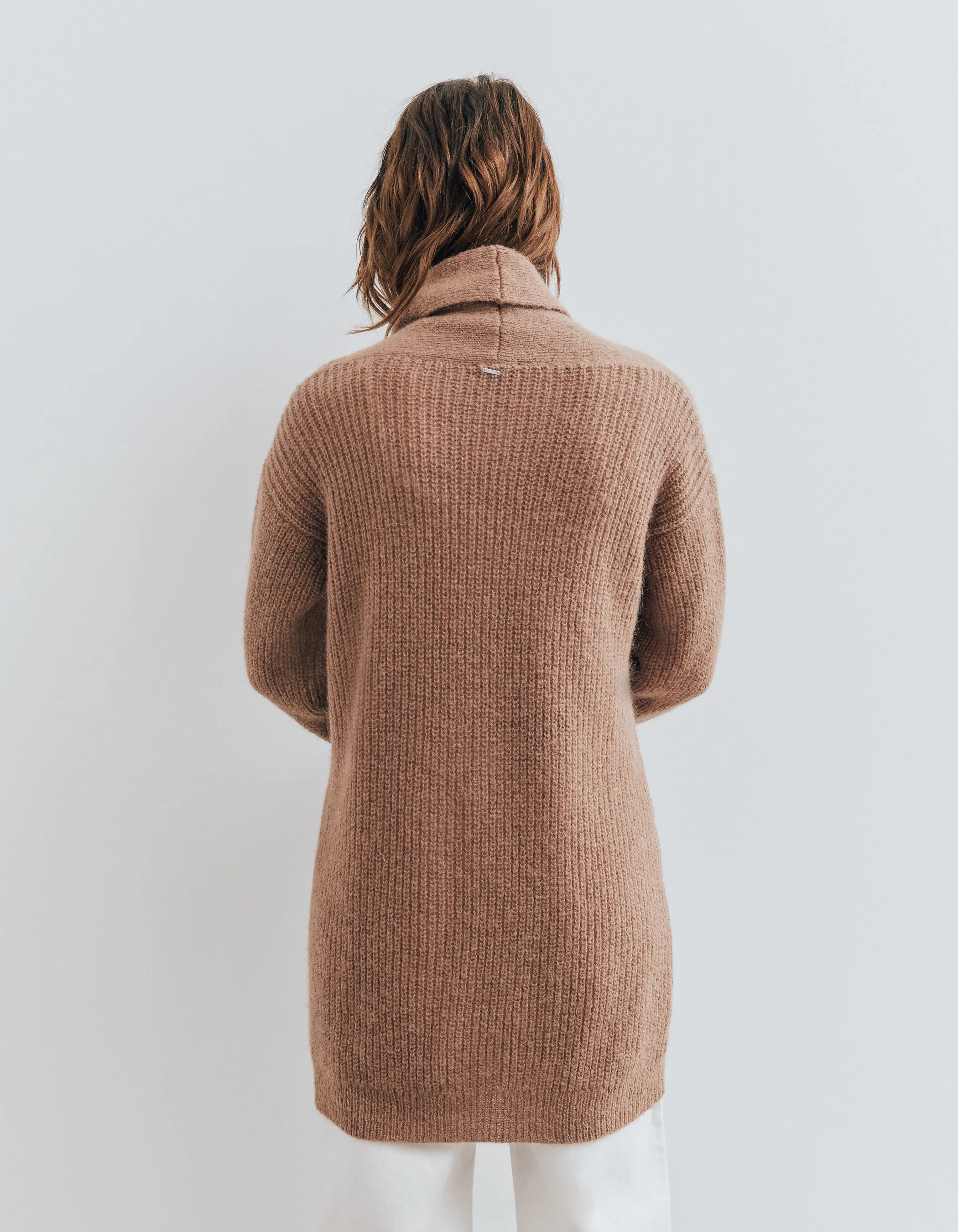 Cardigan beige en maille effet poil femme