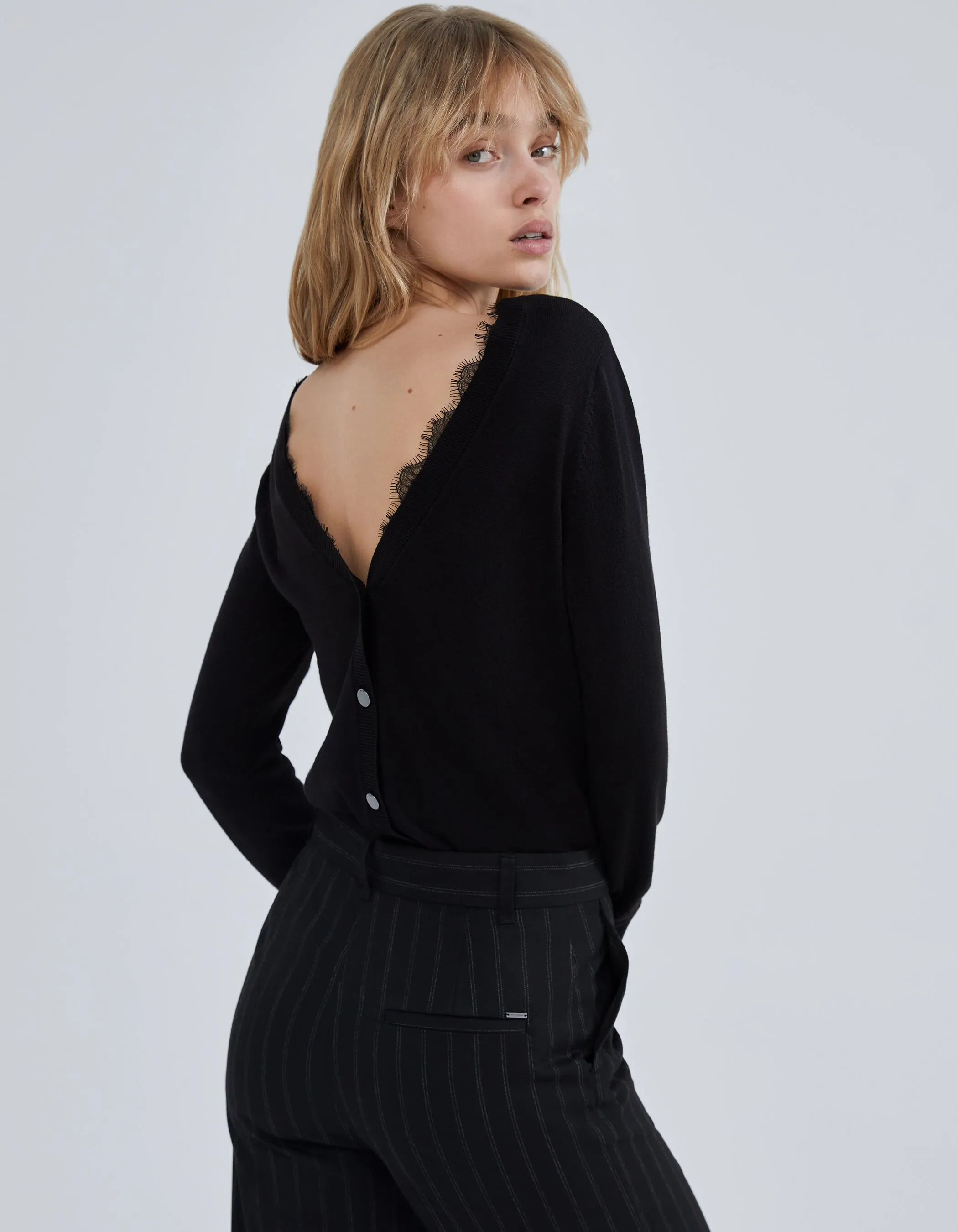 Cardigan noir réversible tricot et dentelle Femme