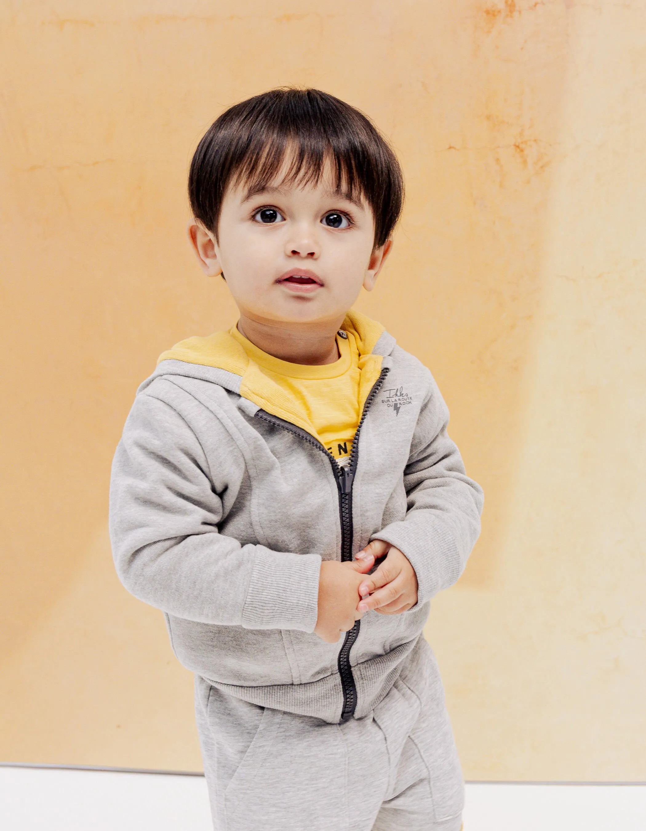 Cardigan réversible gris et jaune bébé garçon