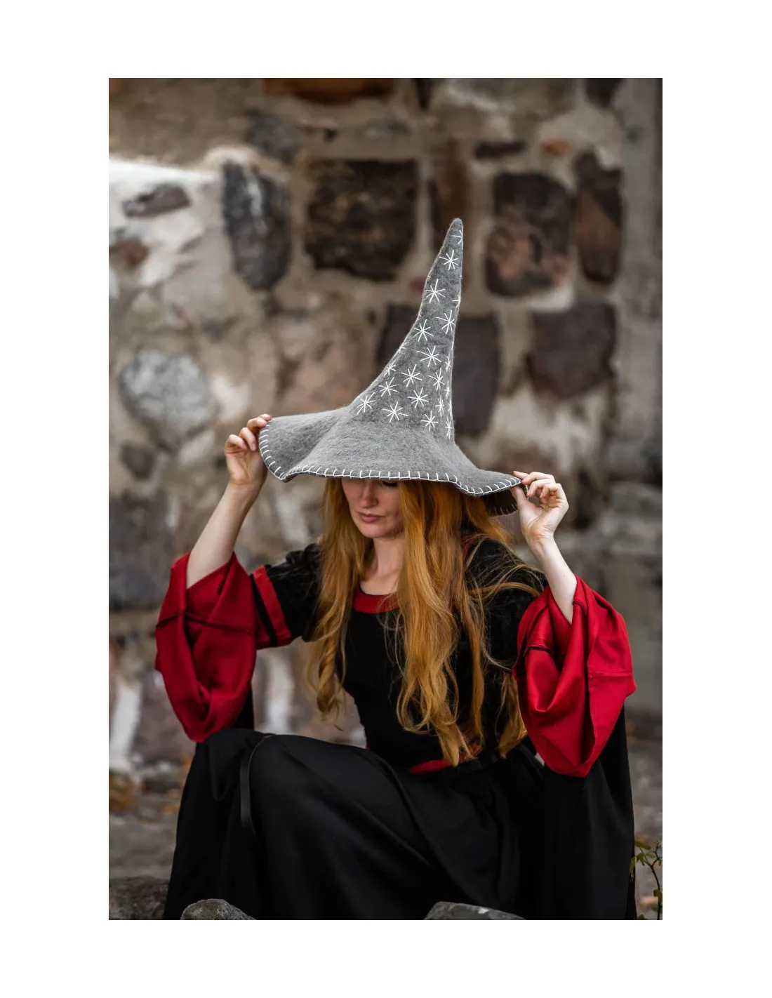 Chapeau de sorcière modèle Etoile, coloris Gris ⚔️ Boutique Épées