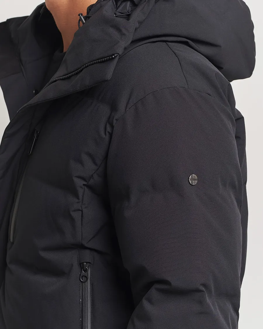 Radian Hooded Parka Onyx