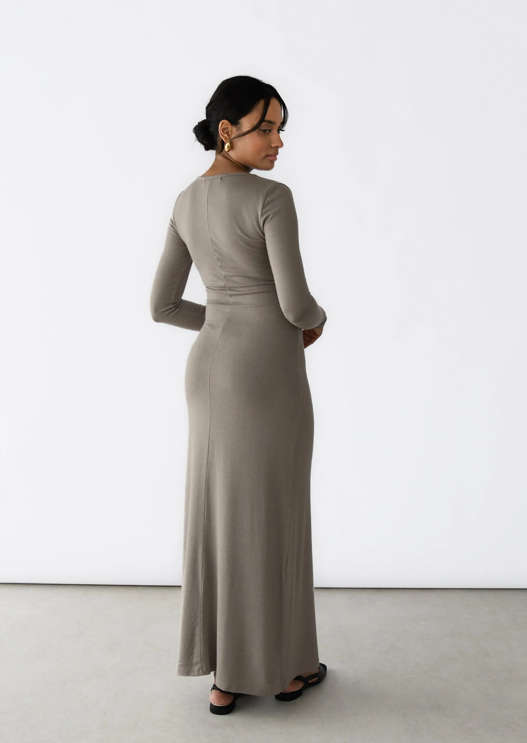 Robe longue en maille